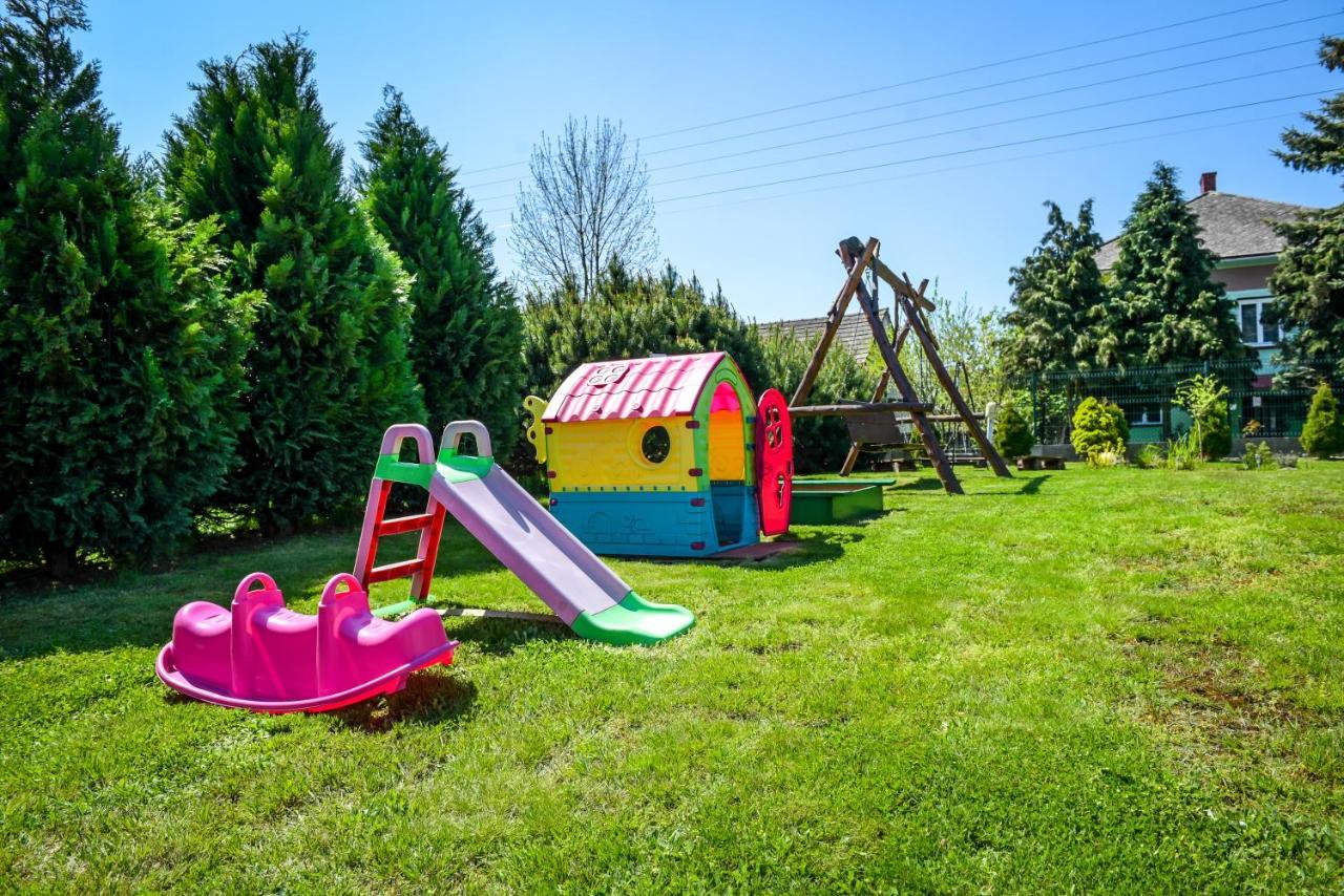 Pokoje Kama Villa Zator Exteriör bild