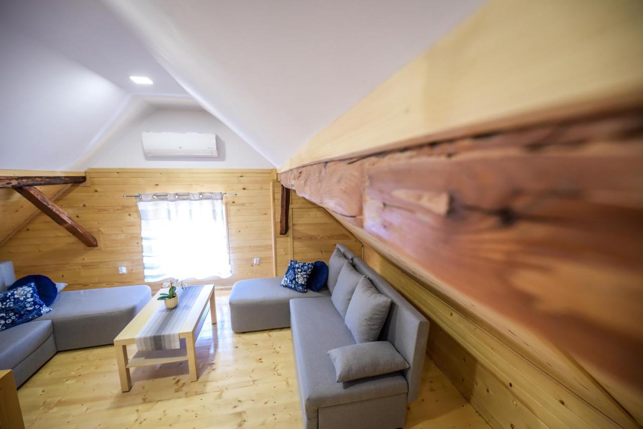 Pokoje Kama Villa Zator Exteriör bild
